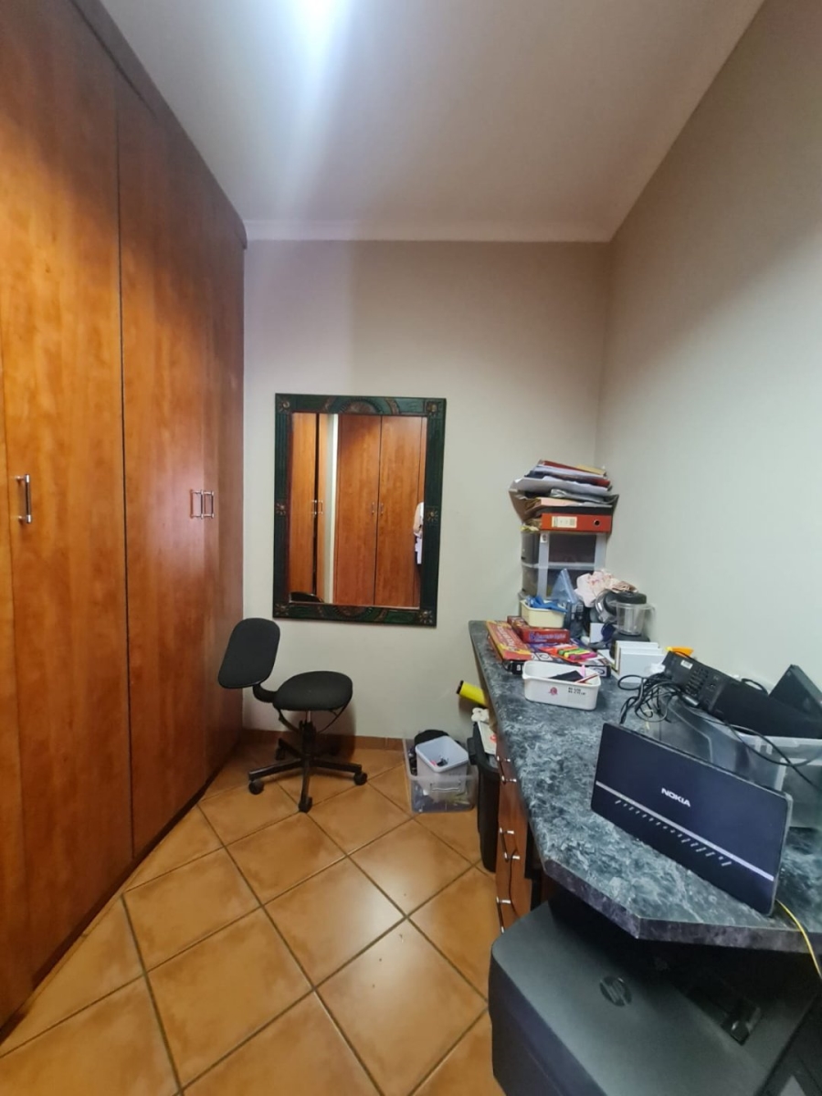 3 Bedroom Property for Sale in Vaalpark Free State